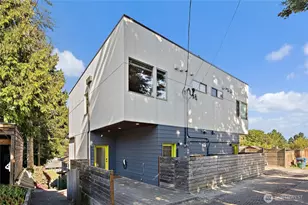 8424 24th Ave SW, Seattle, WA 98106 - Photo 36