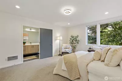 8424 24th Avenue SW, Seattle, WA 98106 - Photo 18