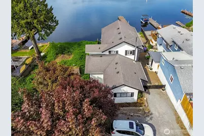 16626 Pleasant Beach Drive SE, Yelm, WA 98597 - Photo 4