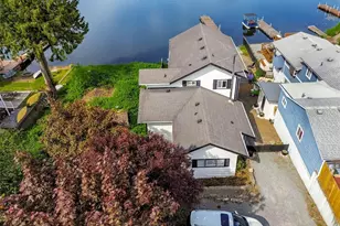 16626 Pleasant Beach Dr SE, Yelm, WA 98597 - Photo 4