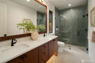 11005 NE 15th St, Bellevue, WA 98004 - Photo 28