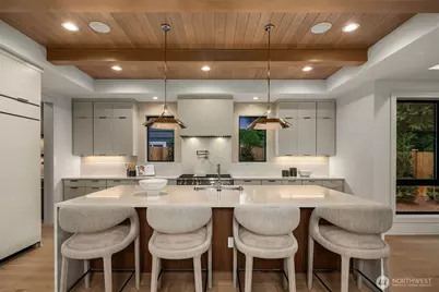 11005 NE 15th Street, Bellevue, WA 98004 - Photo 10