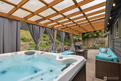4646 S 166th Street, SeaTac, WA 98188 - Photo 2