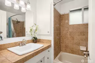 4646 S 166th St, SeaTac, WA 98188 - Photo 16