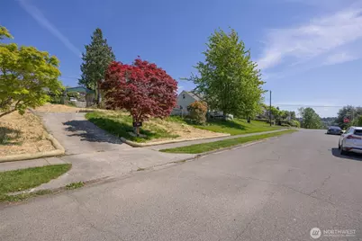 1027 15th Street, Bellingham, WA 98225 - Photo 14