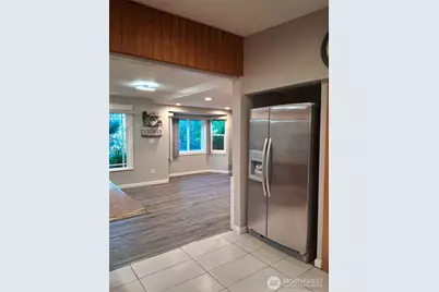 8242 S 128th Street, Seattle, WA 98178 - Photo 6