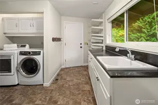 17707 SE 60th St, Bellevue, WA 98006 - Photo 18