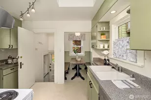 3505 Burke Ave N, Seattle, WA 98103 - Photo 16