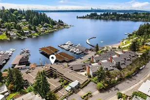9951 Lake Washington Blvd NE, Bellevue, WA 98004 - Photo 2