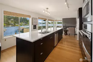 9951 Lake Washington Blvd NE, Bellevue, WA 98004 - Photo 18