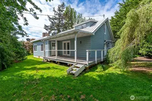 5392 Shore Meadow Rd, Freeland, WA 98249 - Photo 2