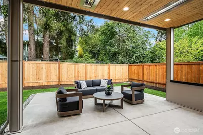 16026 Main Street, Bellevue, WA 98008 - Photo 30