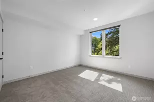 820 N State St, Bellingham, WA 98225 - Photo 18