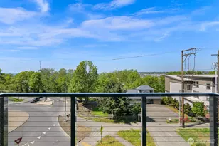 820 N State St, Bellingham, WA 98225 - Photo 8