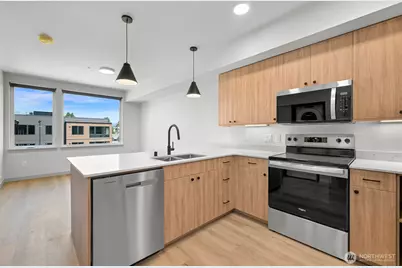 820 N State Street #507, Bellingham, WA 98225 - Photo 1