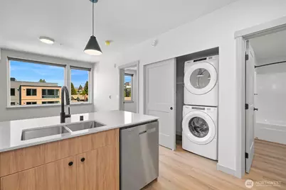 820 N State Street #608, Bellingham, WA 98225 - Photo 1