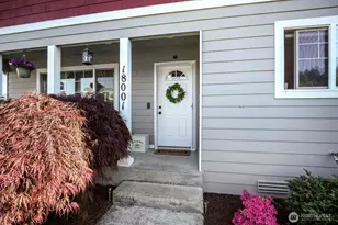 18001 109th St Ct E, Bonney Lake, WA 98391 - Photo 4