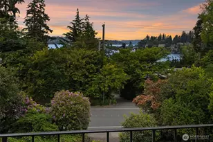 9510 Lake Washington Blvd NE, Bellevue, WA 98004 - Photo 10