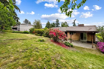 9510 Lake Washington Boulevard NE, Bellevue, WA 98004 - Photo 18