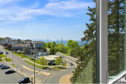 820 N State Street #611, Bellingham, WA 98225 - Photo 16