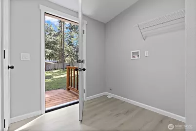 35105 34th Avenue E, Eatonville, WA 98328 - Photo 26