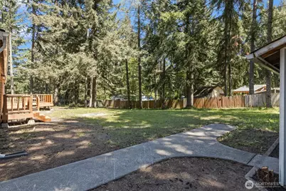 35105 34th Avenue E, Eatonville, WA 98328 - Photo 36