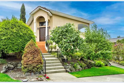 750 Maple Street, Edmonds, WA 98020 - Photo 1