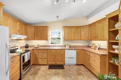 23807 7th Place W, Bothell, WA 98021 - Photo 10