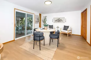 3733 221st Ave SE, Sammamish, WA 98075 - Photo 8