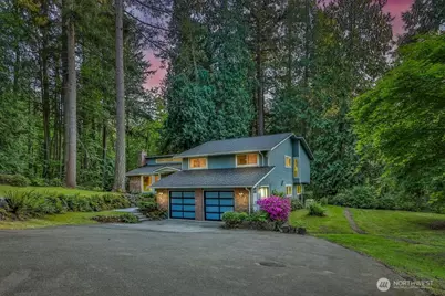 3733 221st Avenue SE, Sammamish, WA 98075 - Photo 1