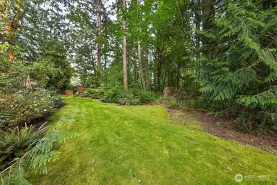 3733 221st Avenue SE, Sammamish, WA 98075 - Photo 34