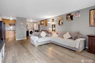 838 Harrington Ave NE, Renton, WA 98056 - Photo 4
