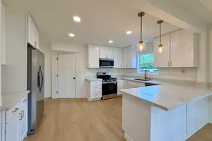 10216 Ainsworth Ave S, Tacoma, WA 98444 - Photo 14