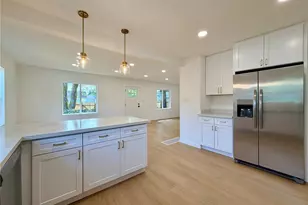 10216 Ainsworth Ave S, Tacoma, WA 98444 - Photo 10