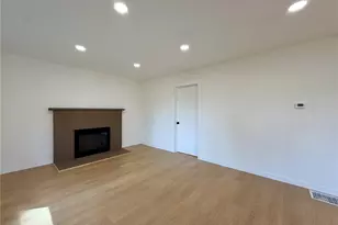 10216 Ainsworth Ave S, Tacoma, WA 98444 - Photo 18