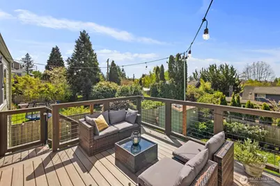 4531 Stanford Avenue NE, Seattle, WA 98105 - Photo 30
