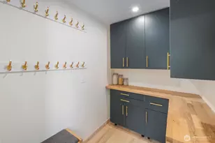 4531 Stanford Ave NE, Seattle, WA 98105 - Photo 12