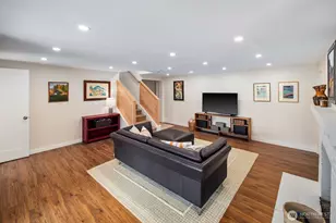 4531 Stanford Ave NE, Seattle, WA 98105 - Photo 20