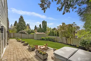 4531 Stanford Ave NE, Seattle, WA 98105 - Photo 34
