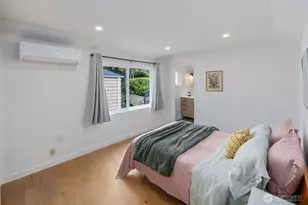 4531 Stanford Ave NE, Seattle, WA 98105 - Photo 16