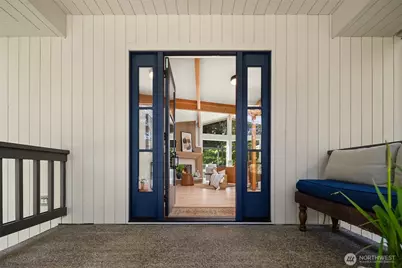 7575 NE New Brooklyn Road, Bainbridge Island, WA 98110 - Photo 4