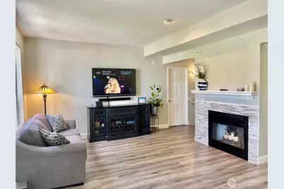1953 Lake Whatcom Boulevard #4B, Bellingham, WA 98229 - Photo 14