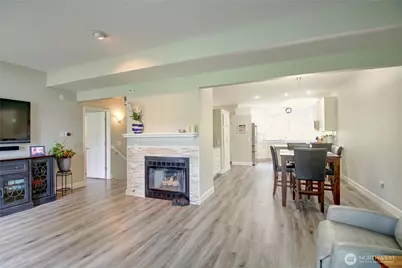 1953 Lake Whatcom Boulevard #4B, Bellingham, WA 98229 - Photo 16