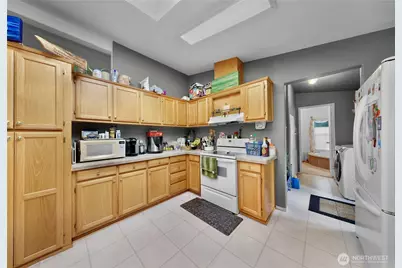 7928 Portal Way, Custer, WA 98240 - Photo 20