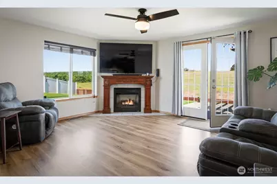 2115 S 68th Avenue, Yakima, WA 98909 - Photo 14
