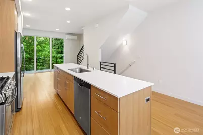 3807 Martin Luther King Jr Way S #B, Seattle, WA 98108 - Photo 8