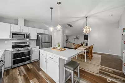 11003 184th Avenue E, Bonney Lake, WA 98391 - Photo 18