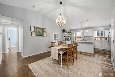 11003 184th Avenue E, Bonney Lake, WA 98391 - Photo 10