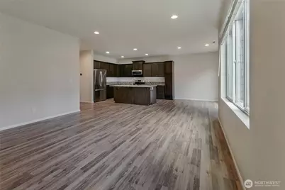 10582 191st Street E, Puyallup, WA 98374 - Photo 14
