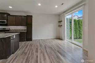 10582 191st St E, Puyallup, WA 98374 - Photo 12